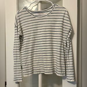 Faherty women’s cotton sun washed slub knit long sleeve navy striped shirt XS